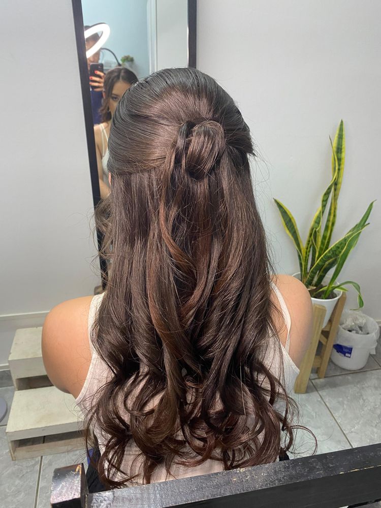 Peinado semirecogido con ondas
